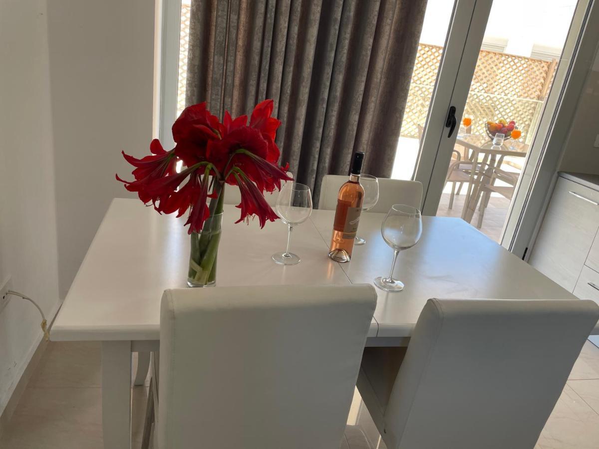 Luxury Sea View Apartaments Саранде Екстериор снимка