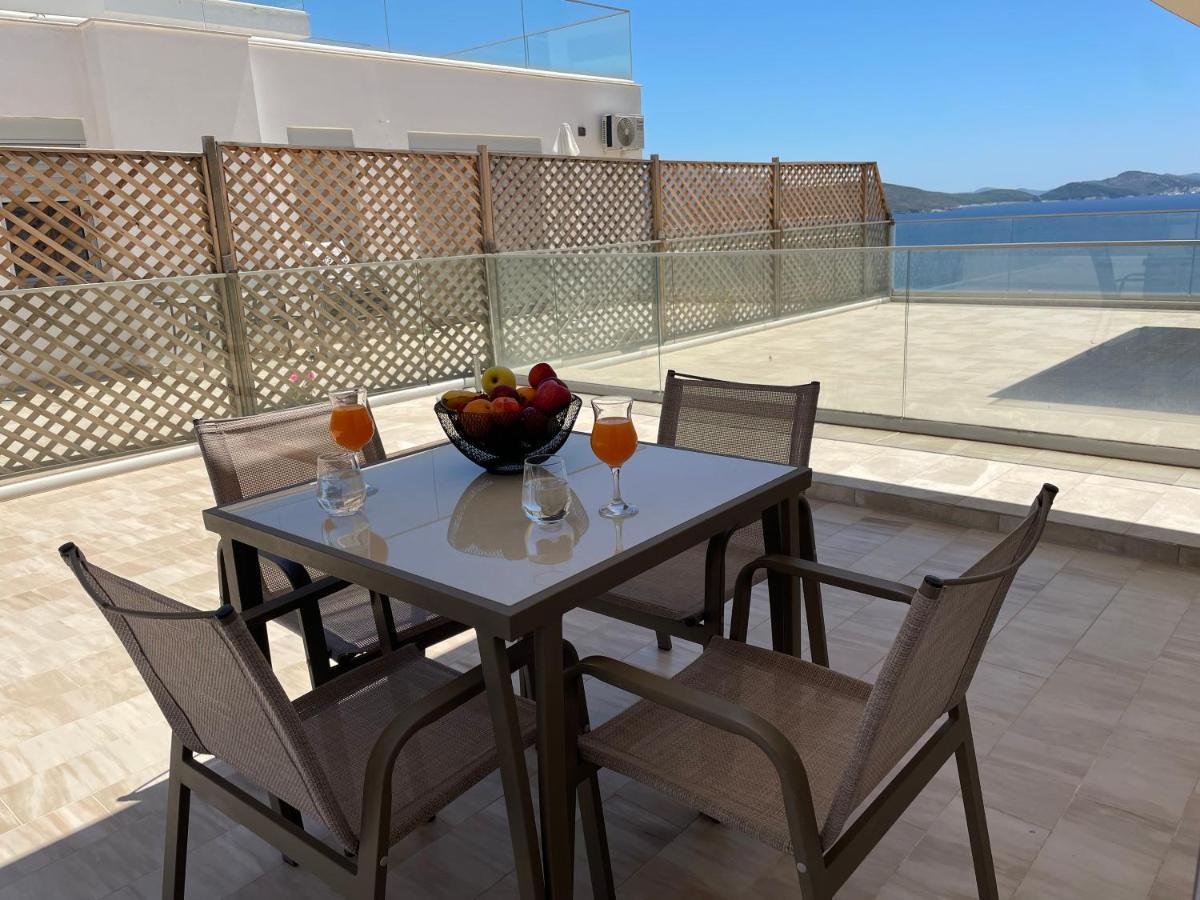 Luxury Sea View Apartaments Саранде Екстериор снимка