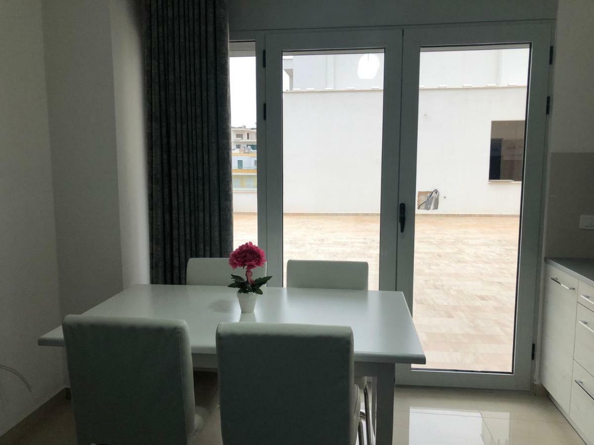 Luxury Sea View Apartaments Саранде Екстериор снимка